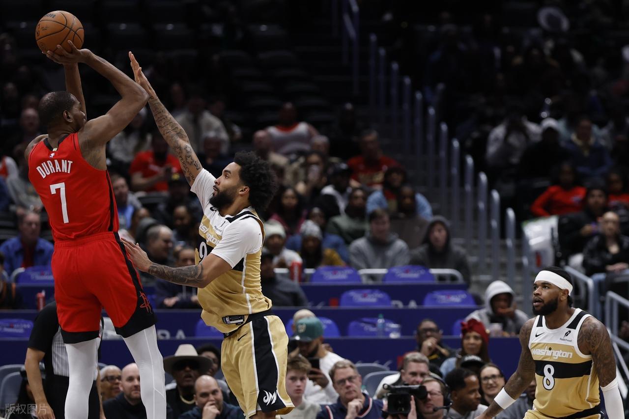 穆雷45+2+8+2无缘今日最佳球员！因为火箭探花19+7+10+6+2创6纪录